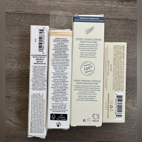 Bundle of lip glosses and plumpers - Picture 5 of 5